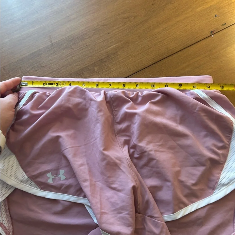 Under Armour Women's Fly By 2.0 Running Shorts Small Pink Elixir - Picture 5 of 7